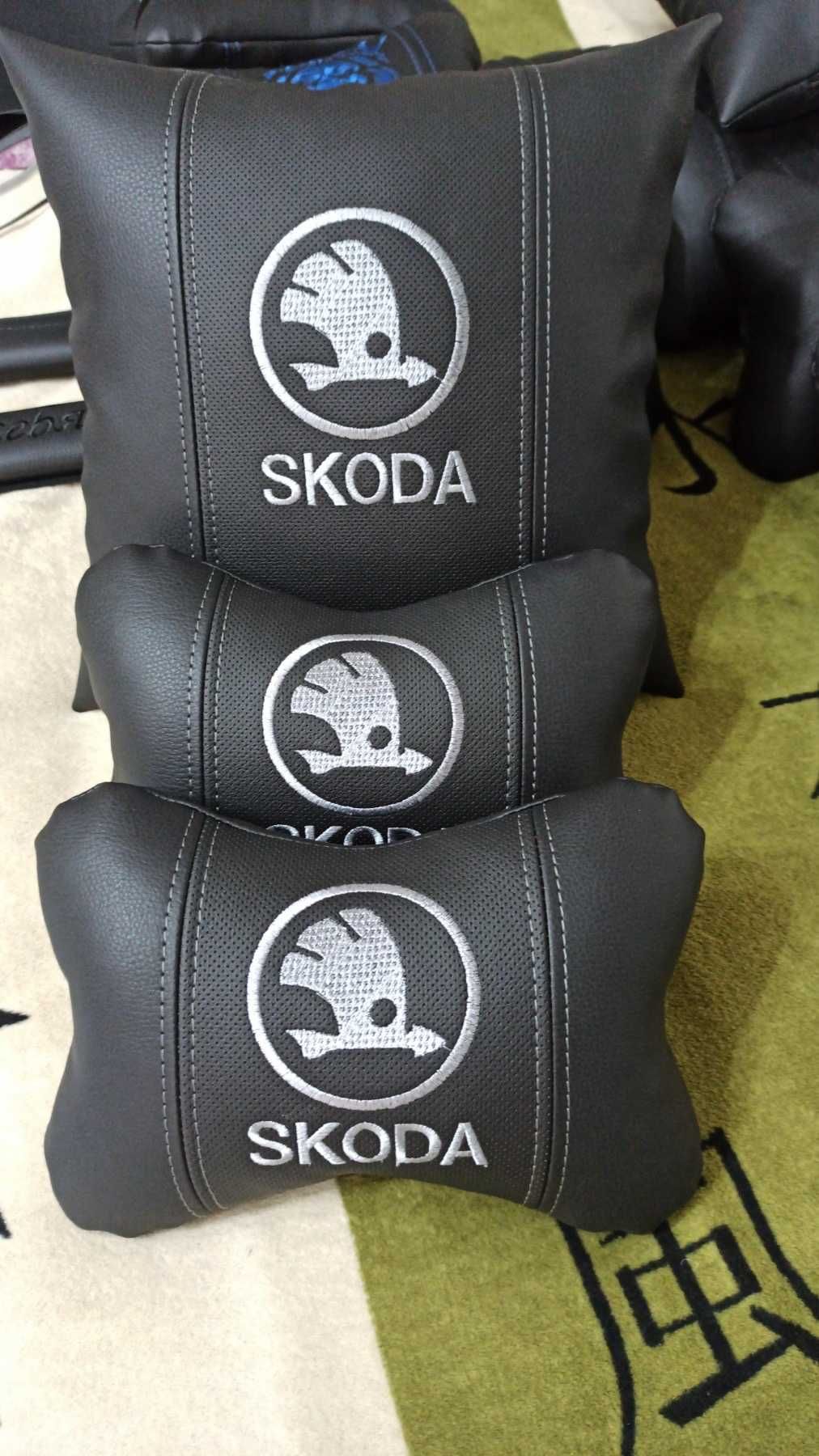 Подушки на подголовники под шею на сидения сидушки кресло