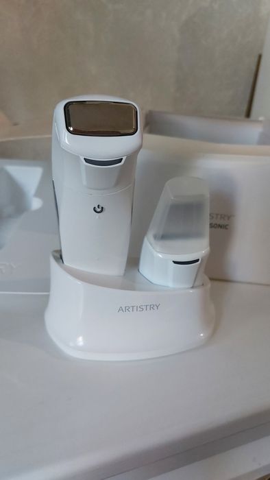 Апарат для догляду за шкірою обличчя