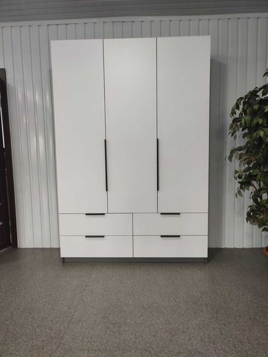 Шафа розпашна Еліт ціна 130х45х220см,зробимо необхідний вам розмір