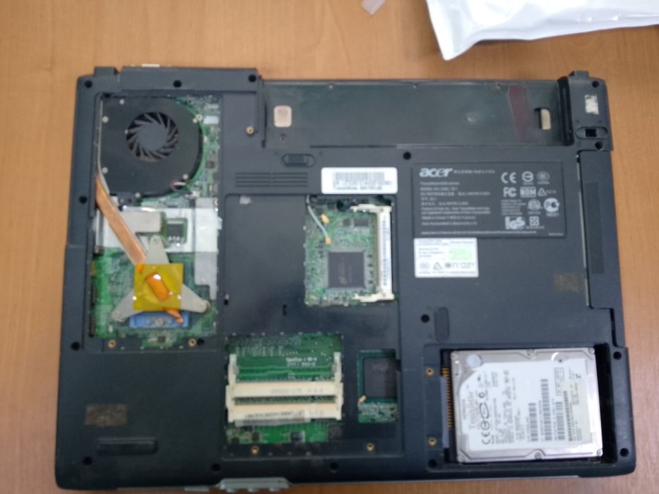 Acer TravelMate 4000 в розборку