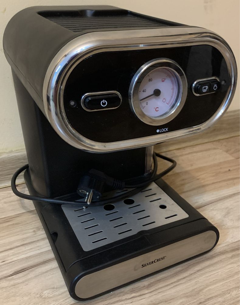 Sprzedam ekspress do kawy SilverCrestSEM 1100 B3
