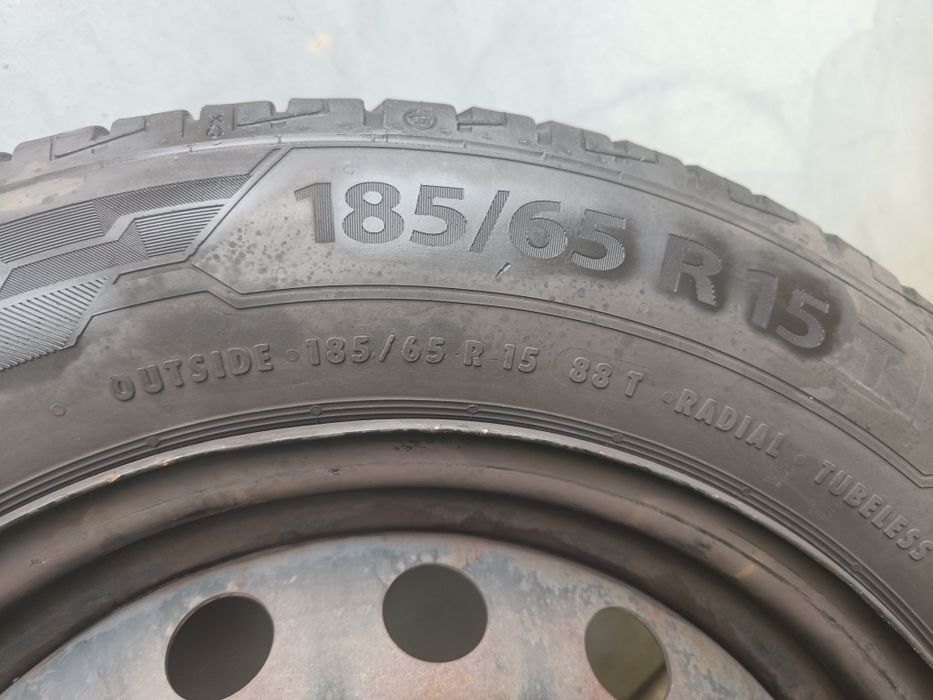Komplet kół koła 185/65 r15 4×100 felgi Fiat opony Barum 2022