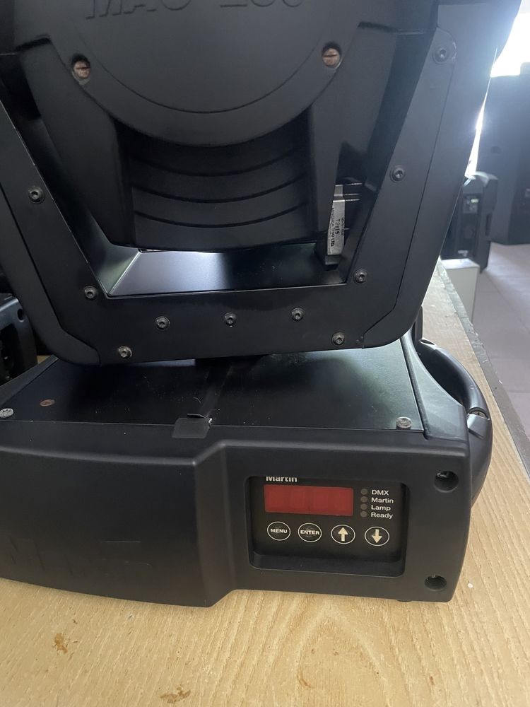 Martin Mac 250 moving head