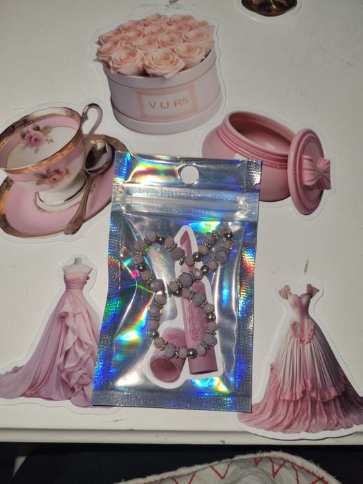 Jasno fioletowa bransoletka z kamieni własno ręcznie robiona