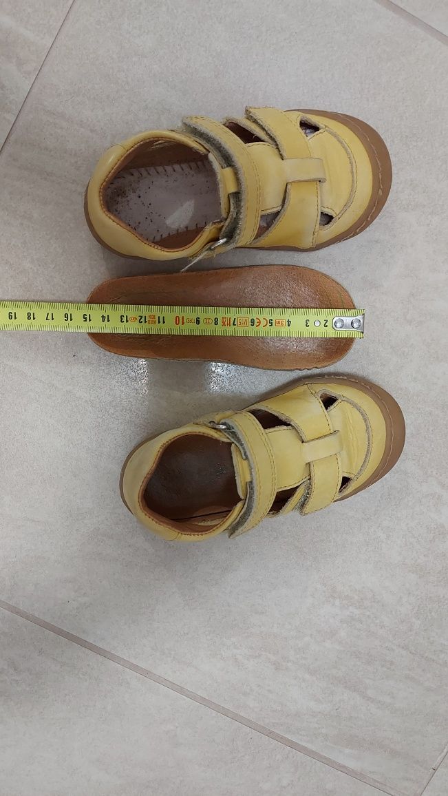 Buty dziecięce marki Frodo rozmiar 23