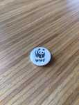 Oryginalna przypinka WWF (World Wildlife Fund)