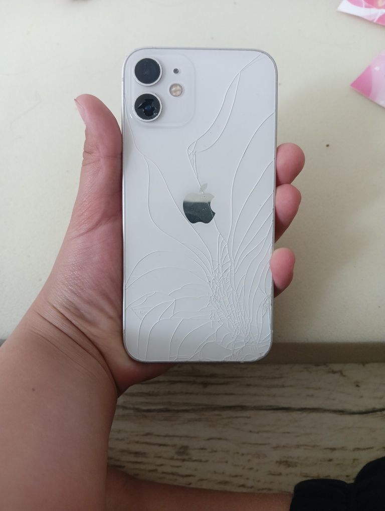 Okazja iPhone 12 mini