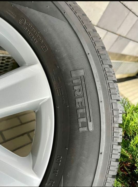 дисків на VW Touareg 7P. 235 65 17

 235/65 R17
 Глибина