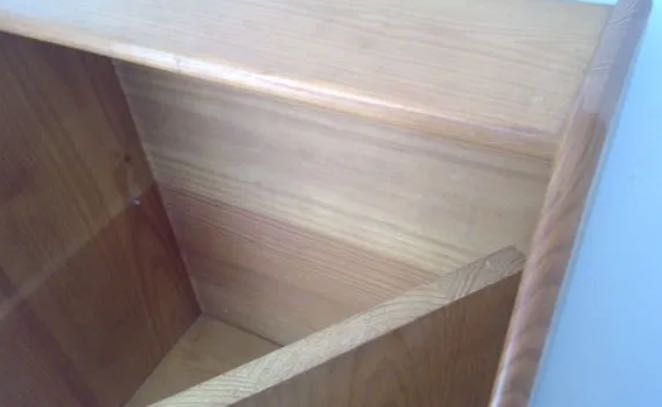 Móvel estante prateleira madeira maciça quarto ou sala