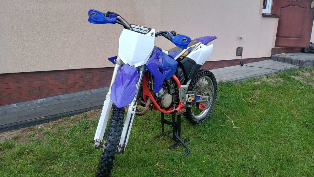 Yamaha yz 125 po remoncie!(udowodniony) FMF(zamiana)