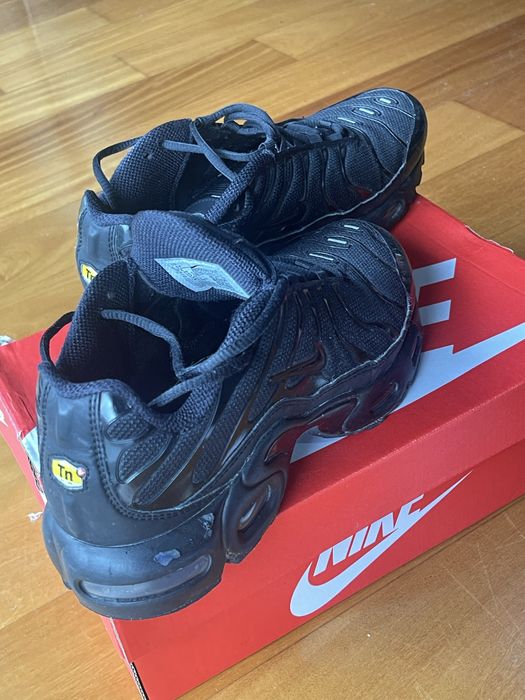 Nike Air Max Plus tamanho 39 Pretas