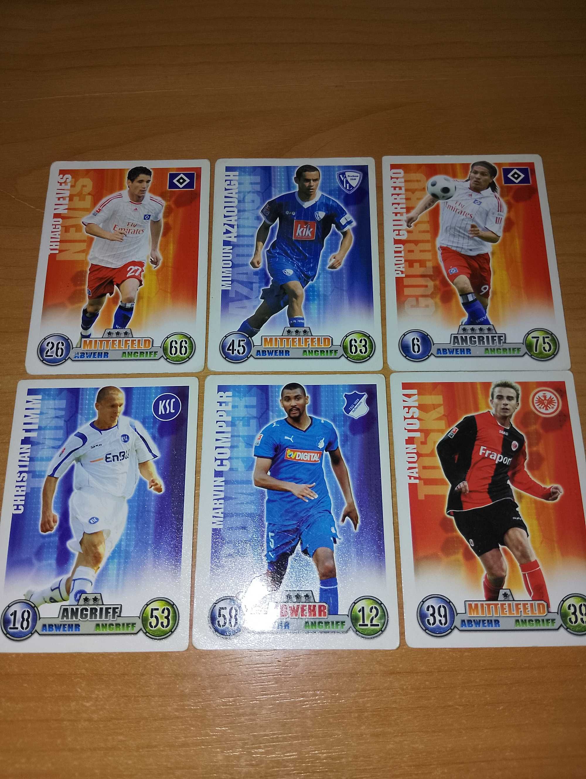 Продам карточки match attax