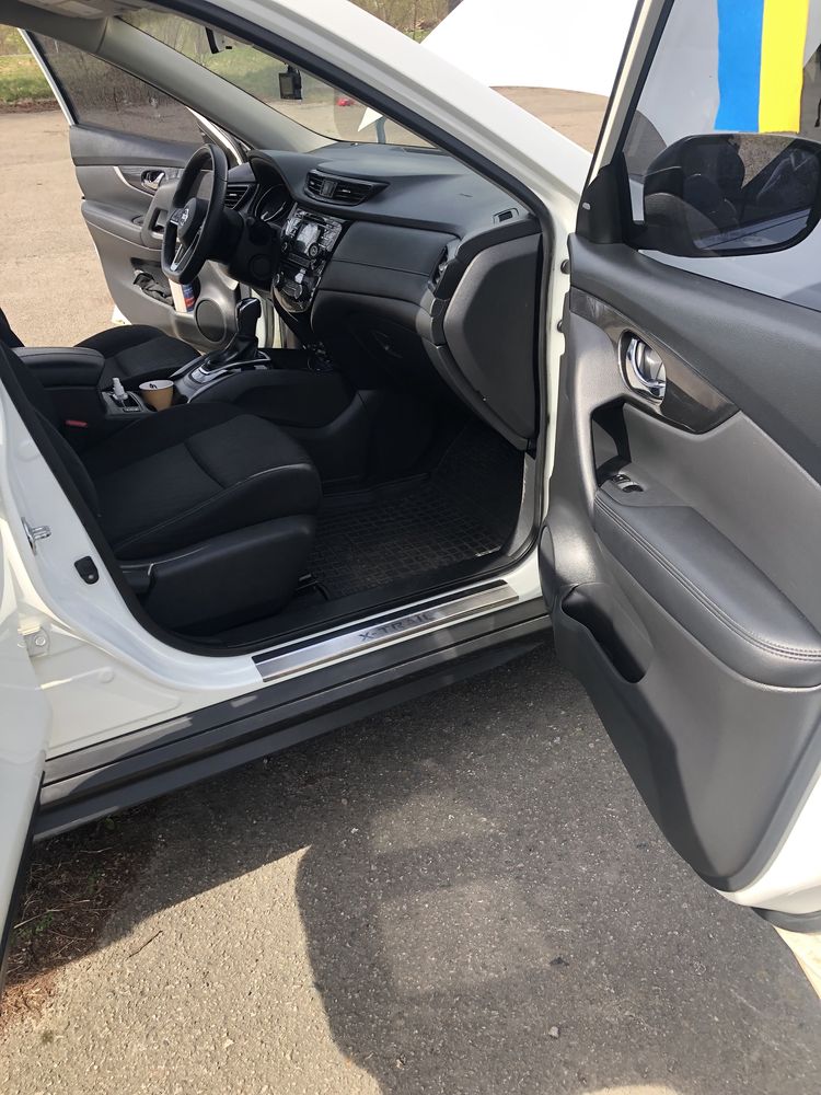 Nissan Rogue ідеальний стан!