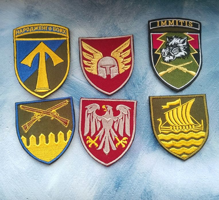 Вишиті шеврони для військових