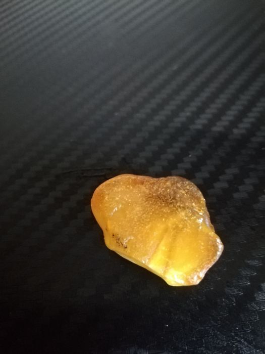 Bursztyn surowy 3,6g   (B44)