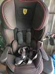Fotelik samochodowy ferrari