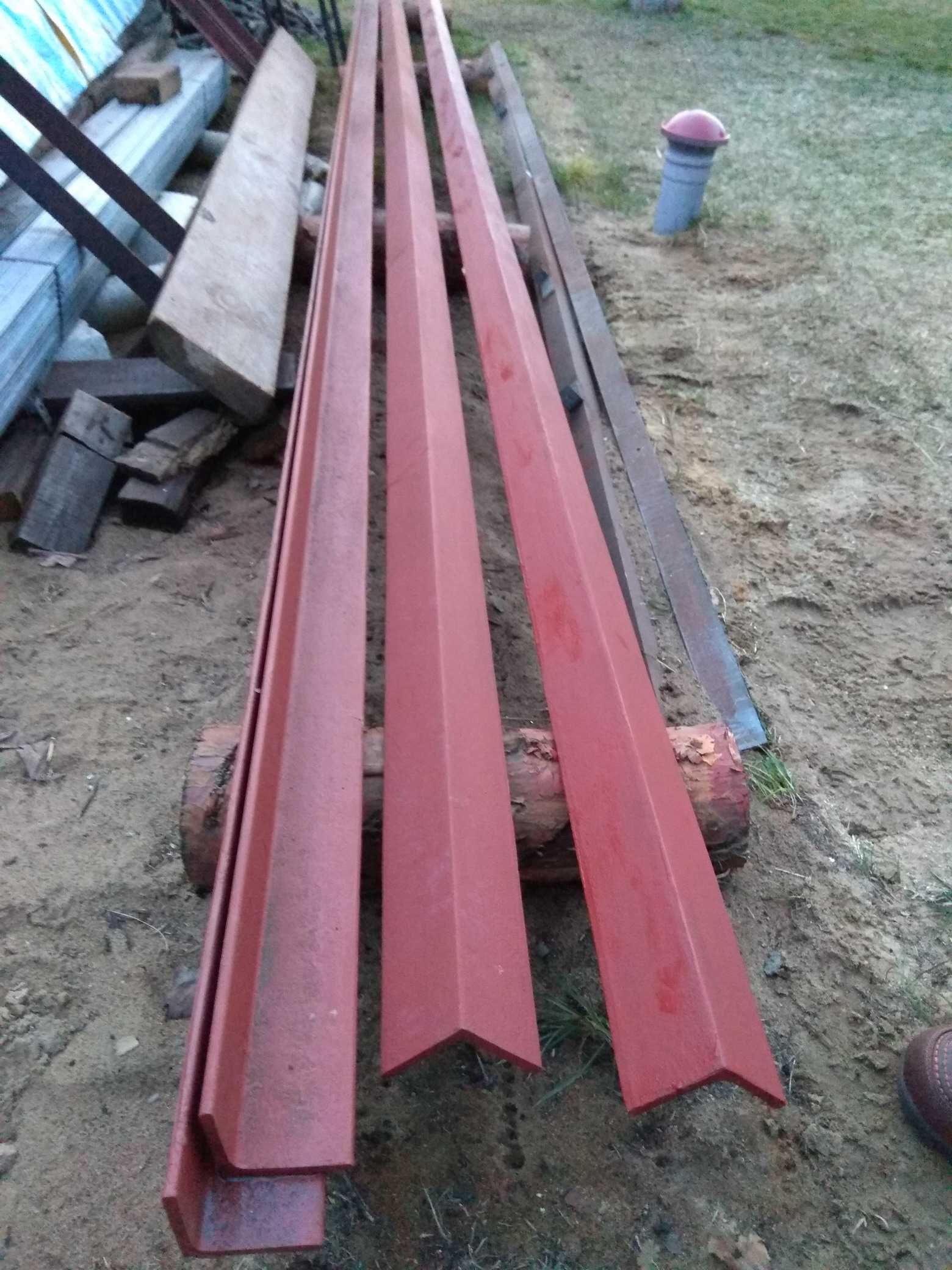 kątowniki stalowe 75 x 75 x 8, dł.5,6m - 4 szt.