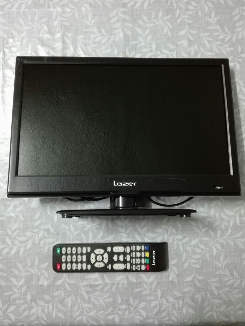 Mini TV de 15,6" (marca LAZER)