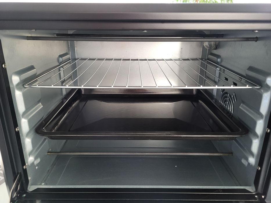 Електродуховка Liberton LEO-480 Black