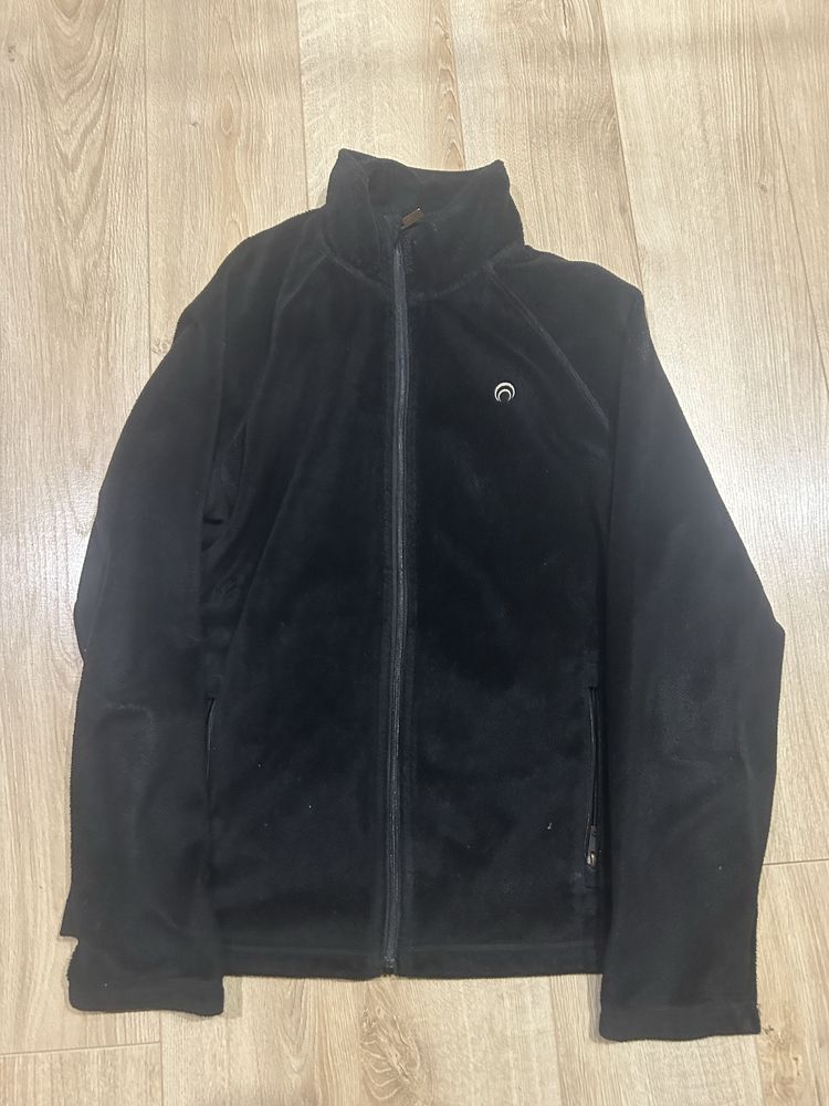 Продам чоловічу кофту Outventure.