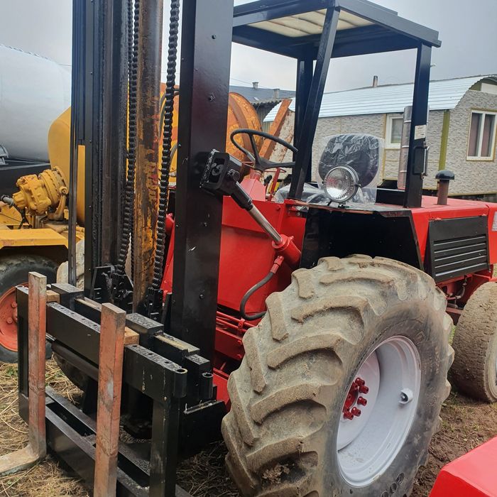 Навантажувач Manitou погрущик вилочный вездеход кара