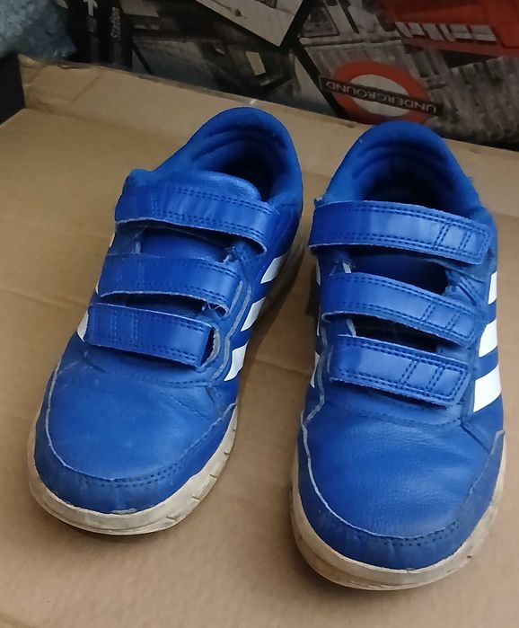 niebiesko - białe piękne buty na rzepy na boku adidas roz 33