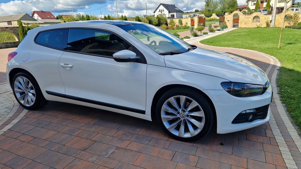 Volkswagen vw scirocco 2009 2.0 tsi 200km