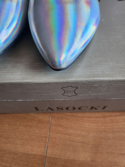 Baleriny holograficzne