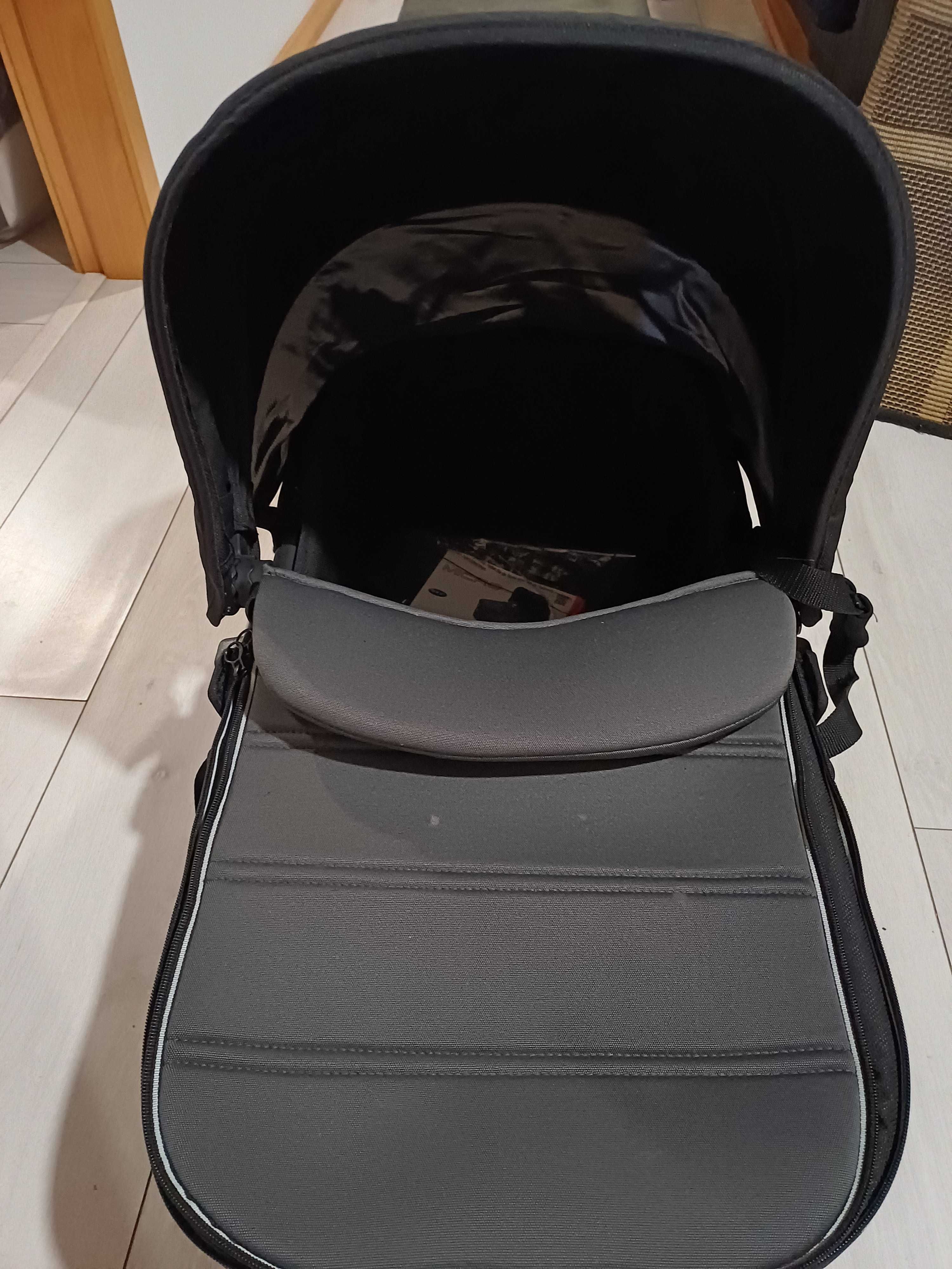 Carinho de bebé trio com isofix