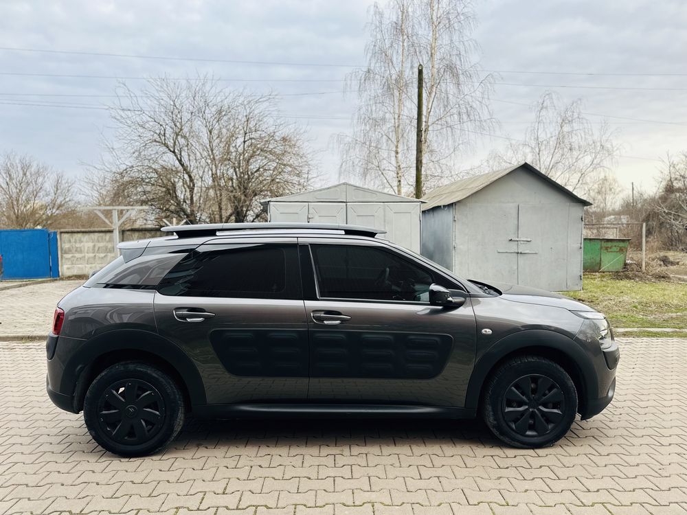 Citroen C4 Cactus 1.6BlueHDi 2017р Shine Official