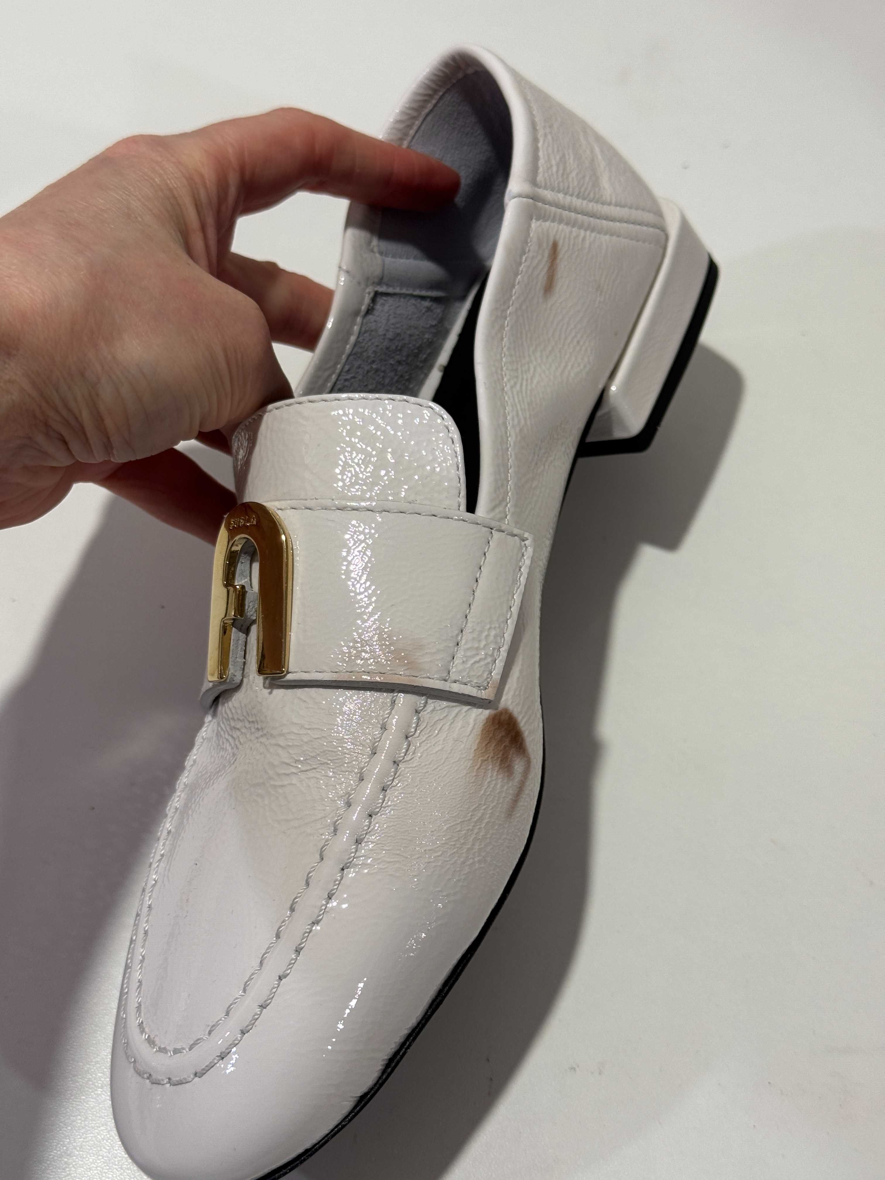 Жіночі лофери Furla, 39р.