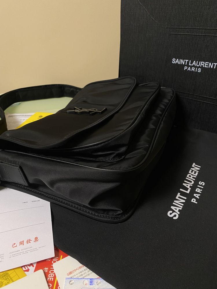 SAINT LAURENT IN Econyl Messenger Niki Balck