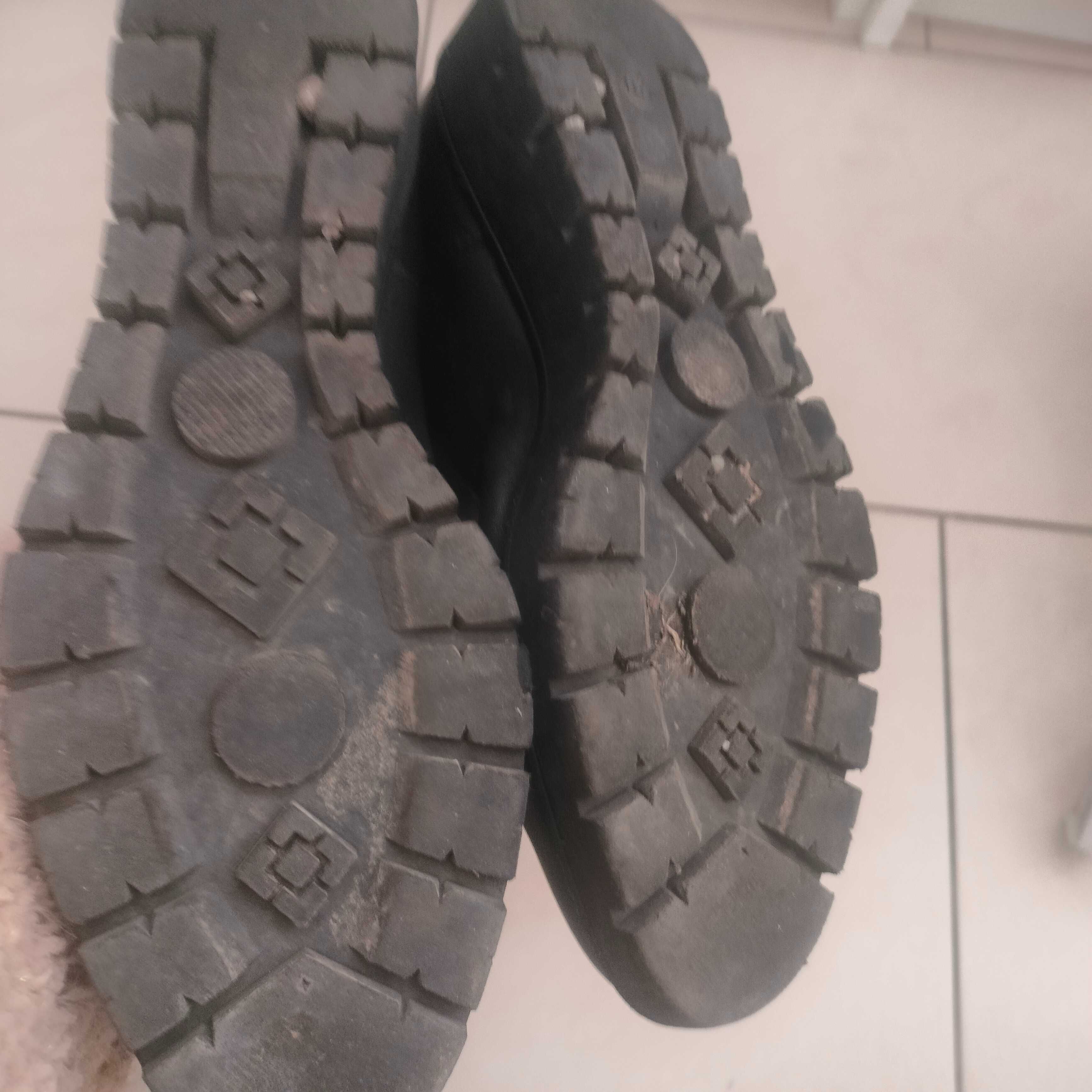 Skórzane botki na platformie Nessi