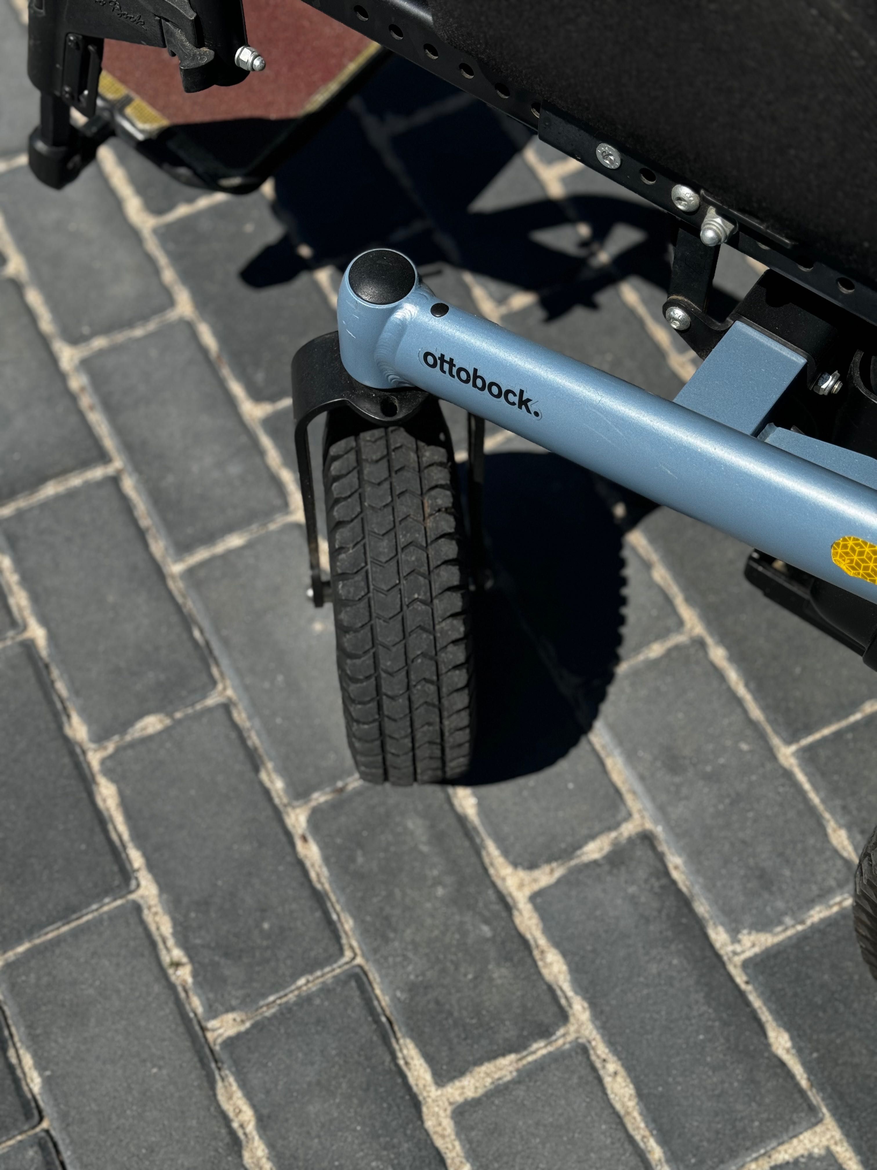 Wózek inwalidzki Ottobock B500 żelowe Akumulatory MK USA Recaro