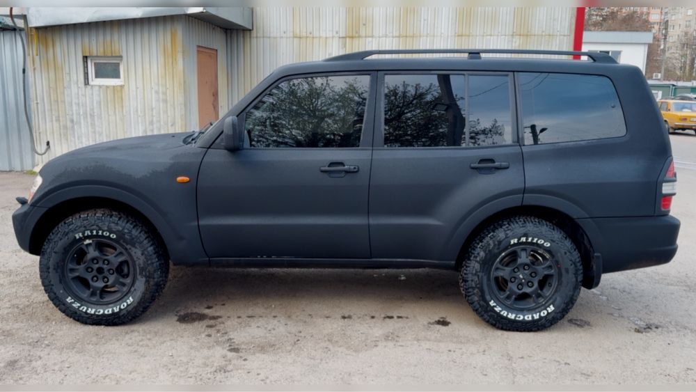 Мітсубіши Паджеро. Mitsubishi Pajero.