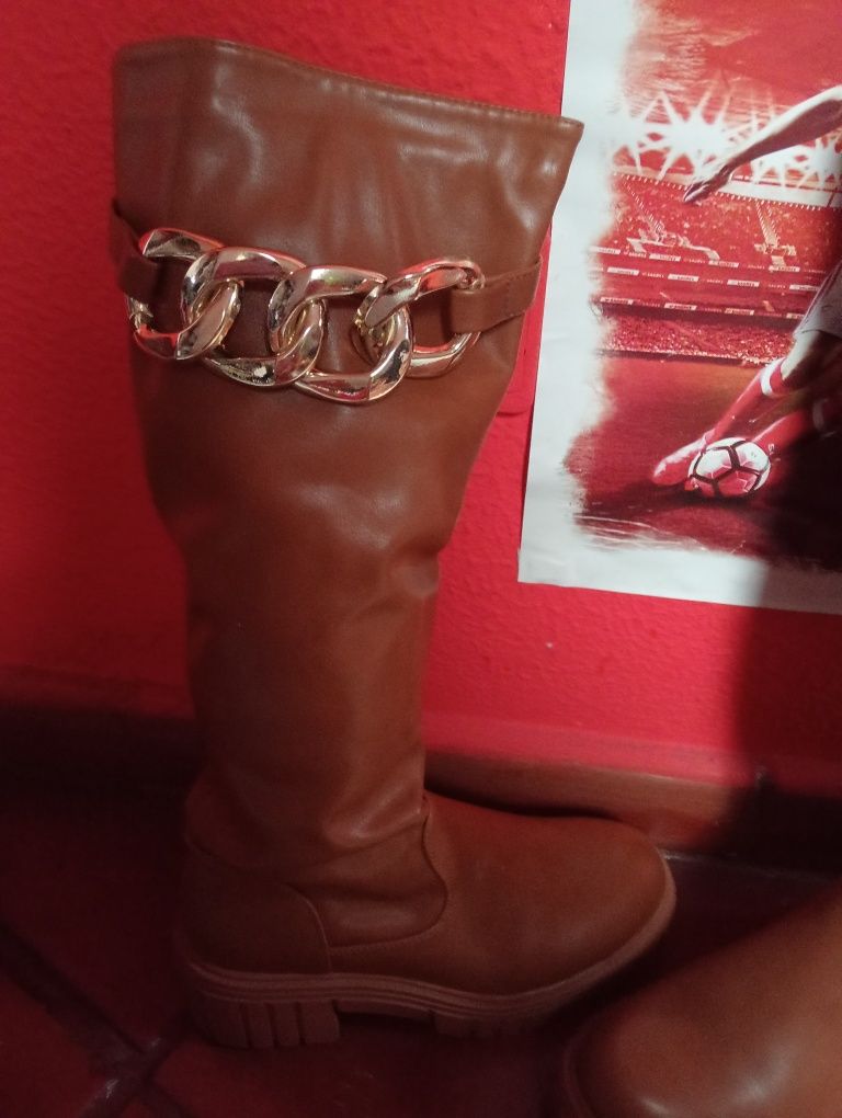 Botas militares muito bom andar