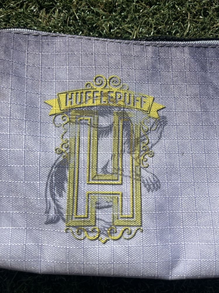 Estojo Harry Potter Hufflepuff