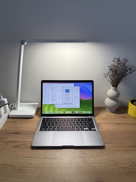 MacBook Pro 13 2020 M1 8Gb 256Gb Space 85%