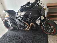 Ducati Diavel 1200 versão AMG