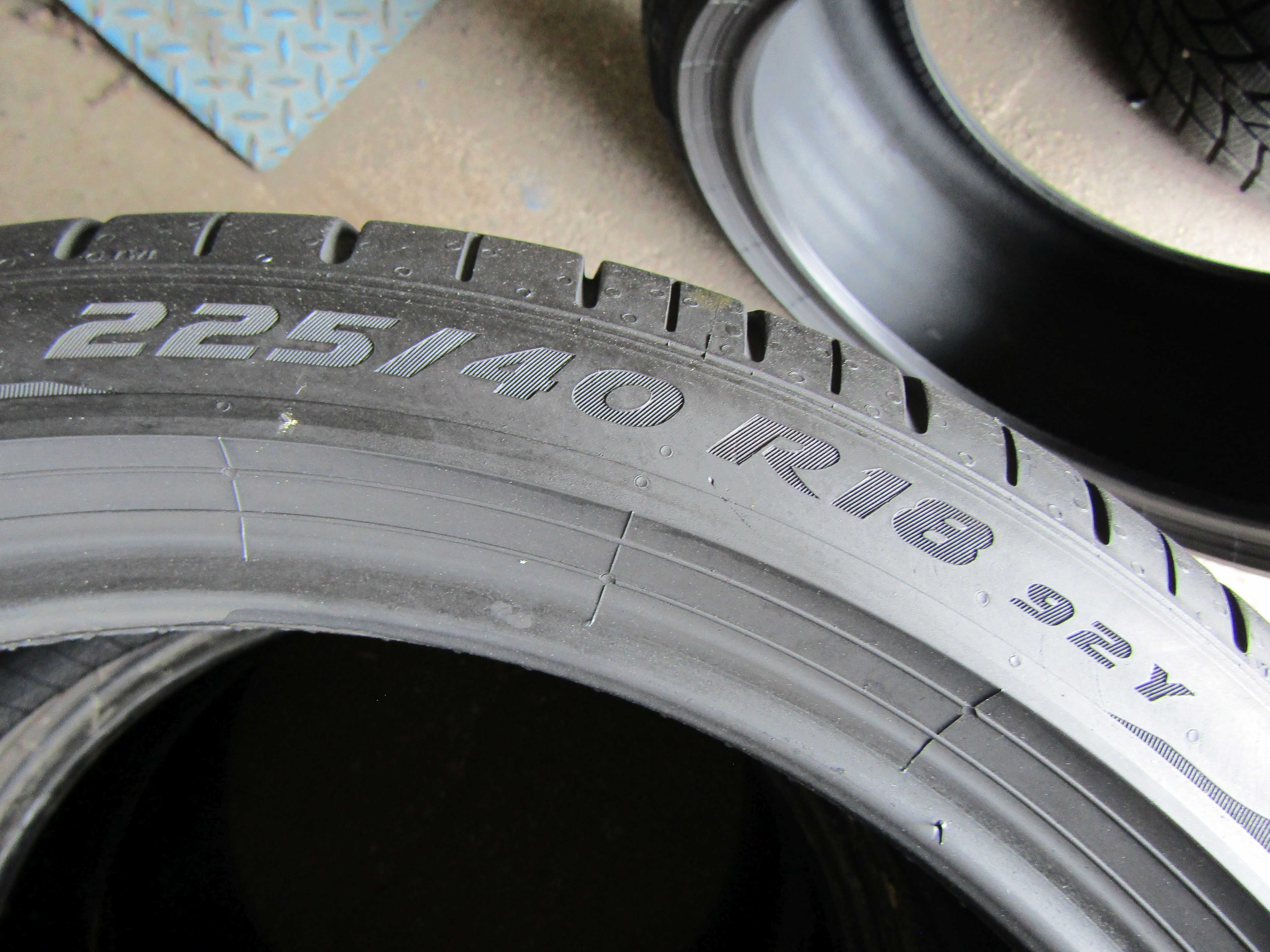 225/40R18 Pirelli P ZERO AO 2szt 5mm 92Y 2021R