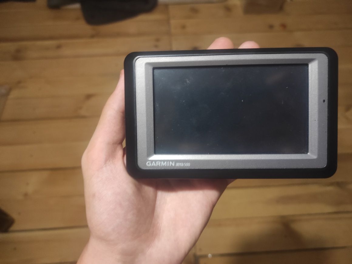 Авіаційні GPS навігатори Garmin AERA 500