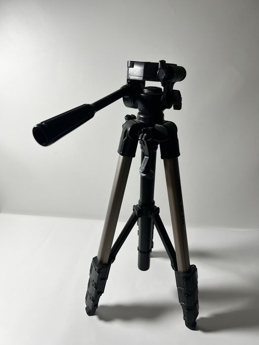 Штатив для фотоапарату 1,5 м Velbon CX 444