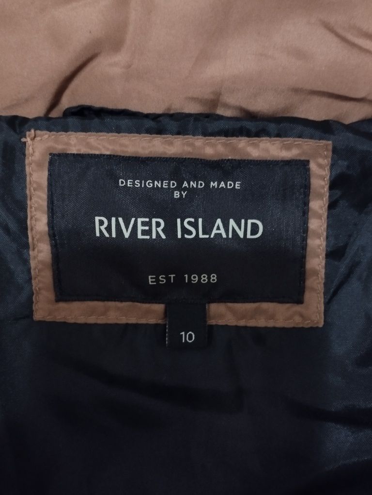 Курточка River Island