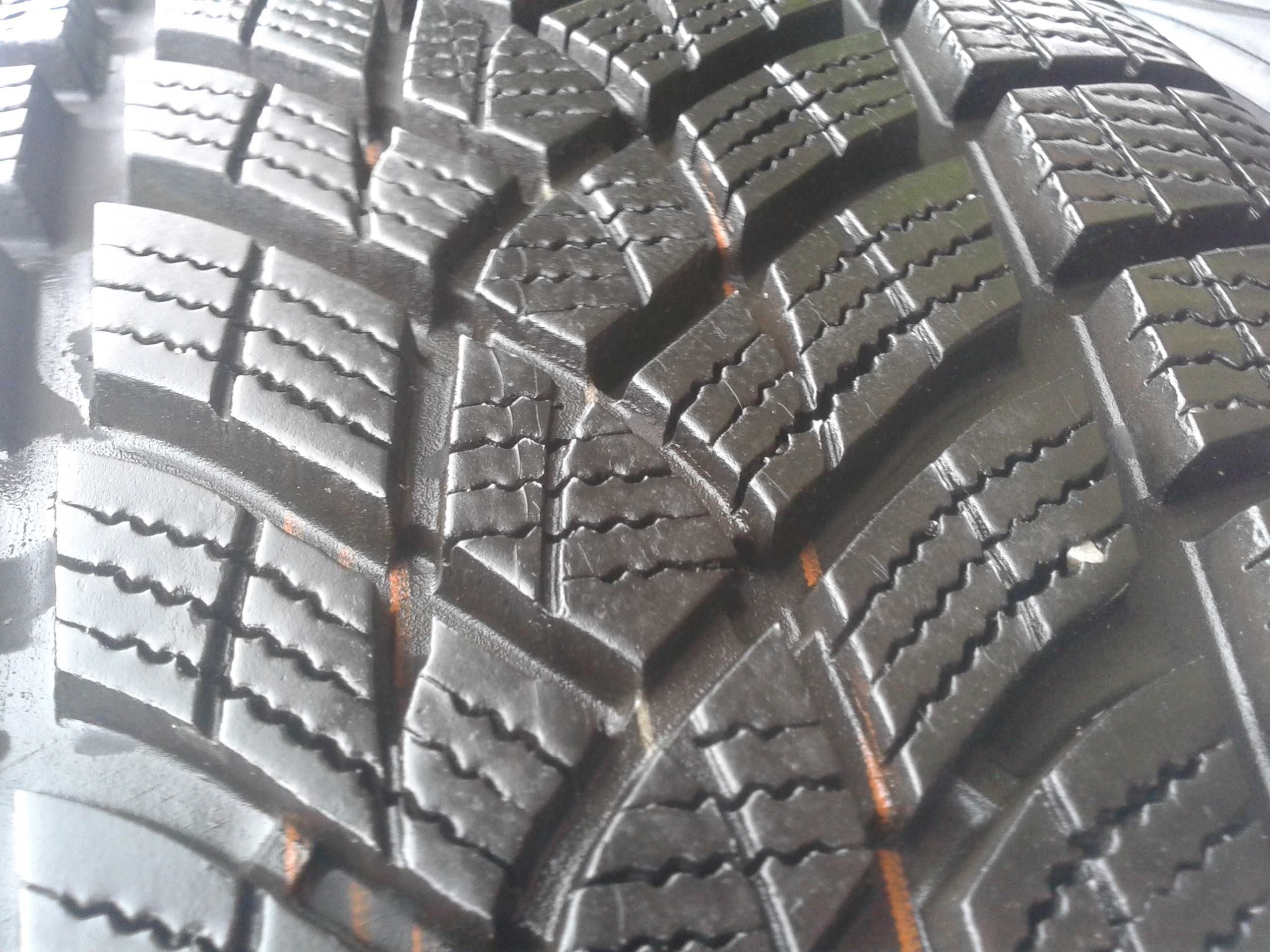 kola r18 cms szare audi q5 mercedes glc 235 60 goodyear 2022rok j nowe