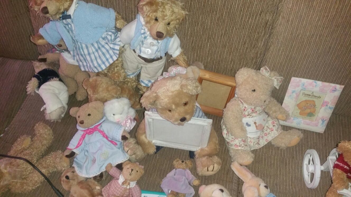 Ursos peluche Teddy bears "TAILES & TALES"