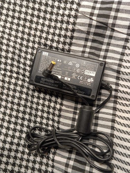 Блок живлення питания 48V 0.38A Cisco (5.5×2.5mm)