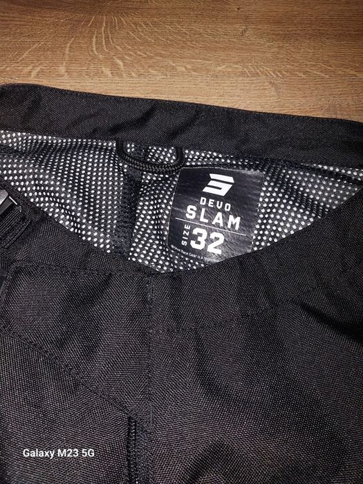 Spodnie na crossa czarne