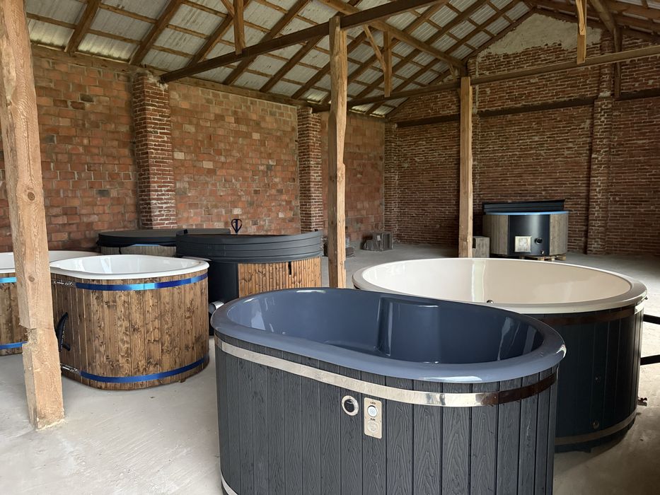 Balia ogrodowa z piecem, jacuzzi, sauna, ruska bania, spa AKRYLOWA