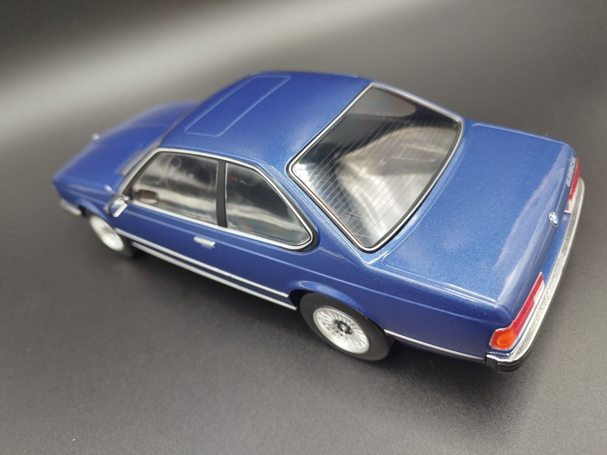 1:18 MCG 1976  BMW 630 E24 model nowy pu