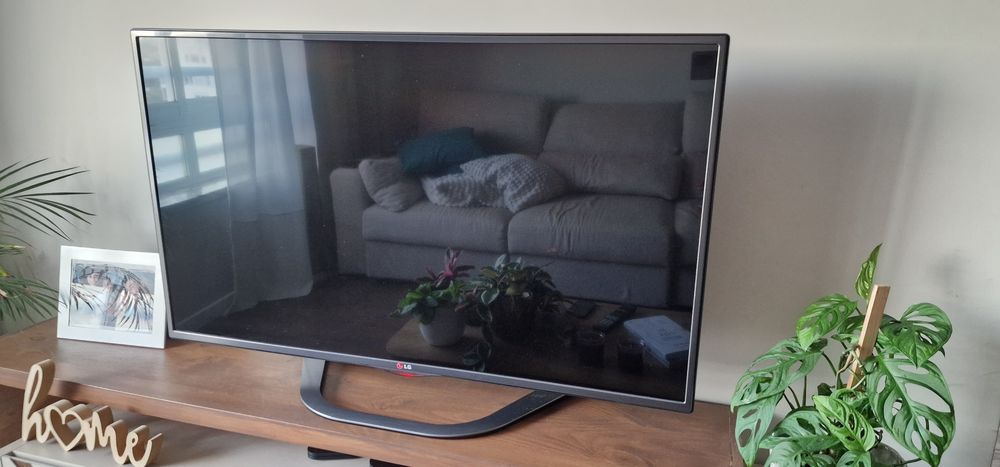 Tv LG Negociável (com opção 3D) 37.8 polegadas
